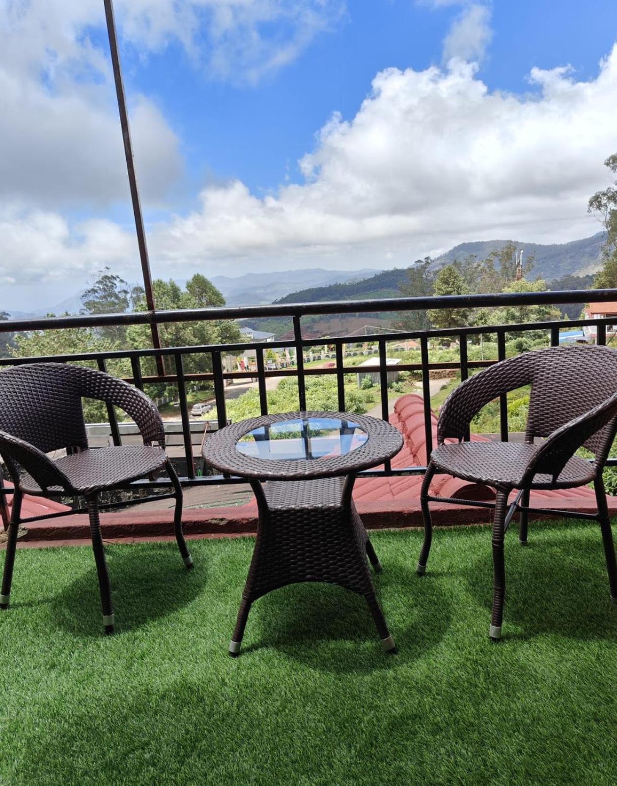 Vista Suites Doddabetta Ooty By Bestinn Leisure Exterior photo